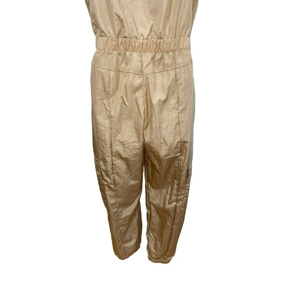 NWT Sleeveless Zip Front Parachute Jumpsuit Size Medium - Picture 8 of 11